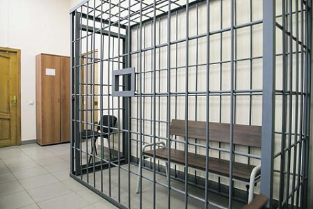 ПОЗИЦИЯ РКА  касательно практики содержания обвиняемых и подсудимых в зале суда в металлических клетках и стеклянных кабинах